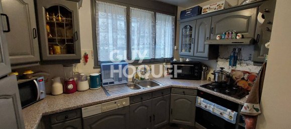 Квартира с 2 спальнями в Рони-су-Буа, Франция № 169925 4