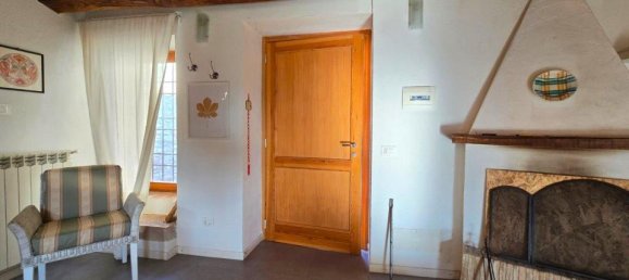 2 rooms Apartment in Terni, Italy No. 2451 6