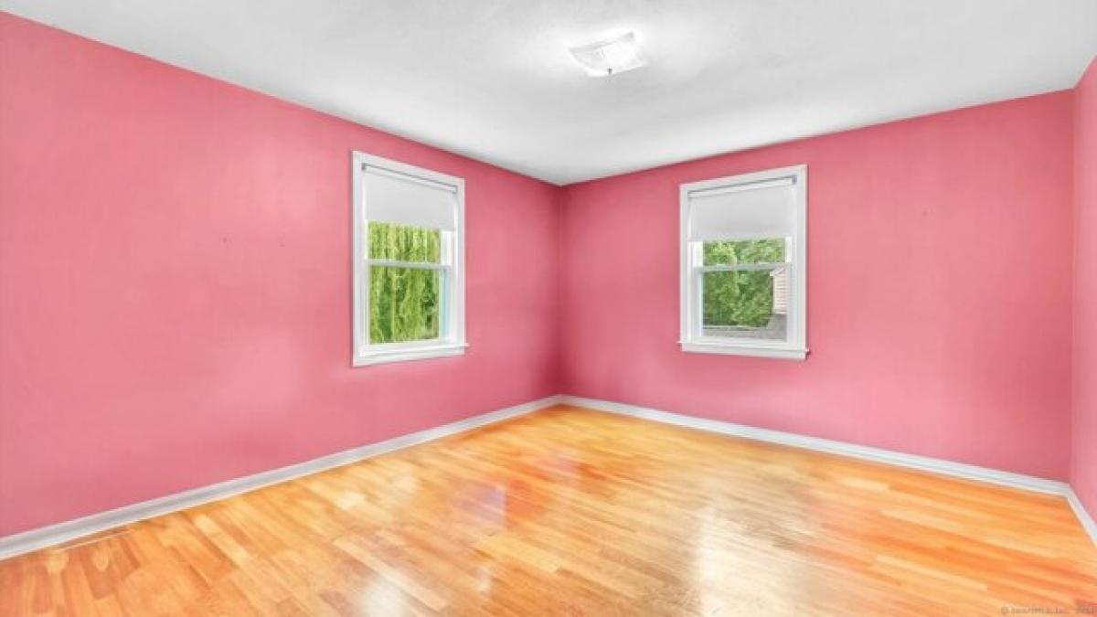 3 bedrooms House in West Hartford, USA No. 373906