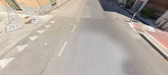 Propriété commerciale à Forlì, Italy 147m² No. 380391 3