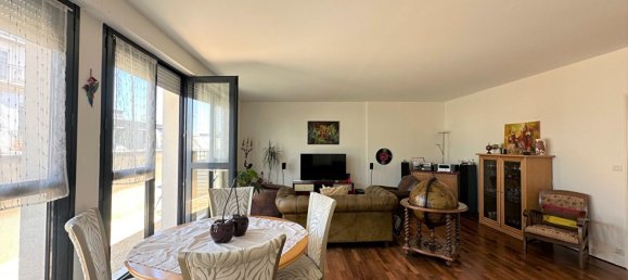 3 bedrooms Apartment in Chartres, France No. 58902 5