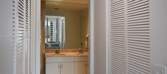 3 غرف نوم عقار تجاري في Miami, الولايات المتحدة رقم 614595 24