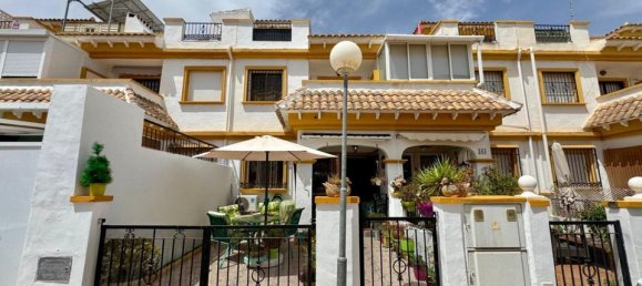 3 Schlafzimmer Villa in Torrevieja, Spain, Nr. 188248 15