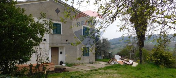 Casa de 8 divisões em Villamagna, Italy N.º 57160 2