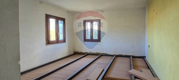 Casa de 8 divisões em Villamagna, Italy N.º 57160 39