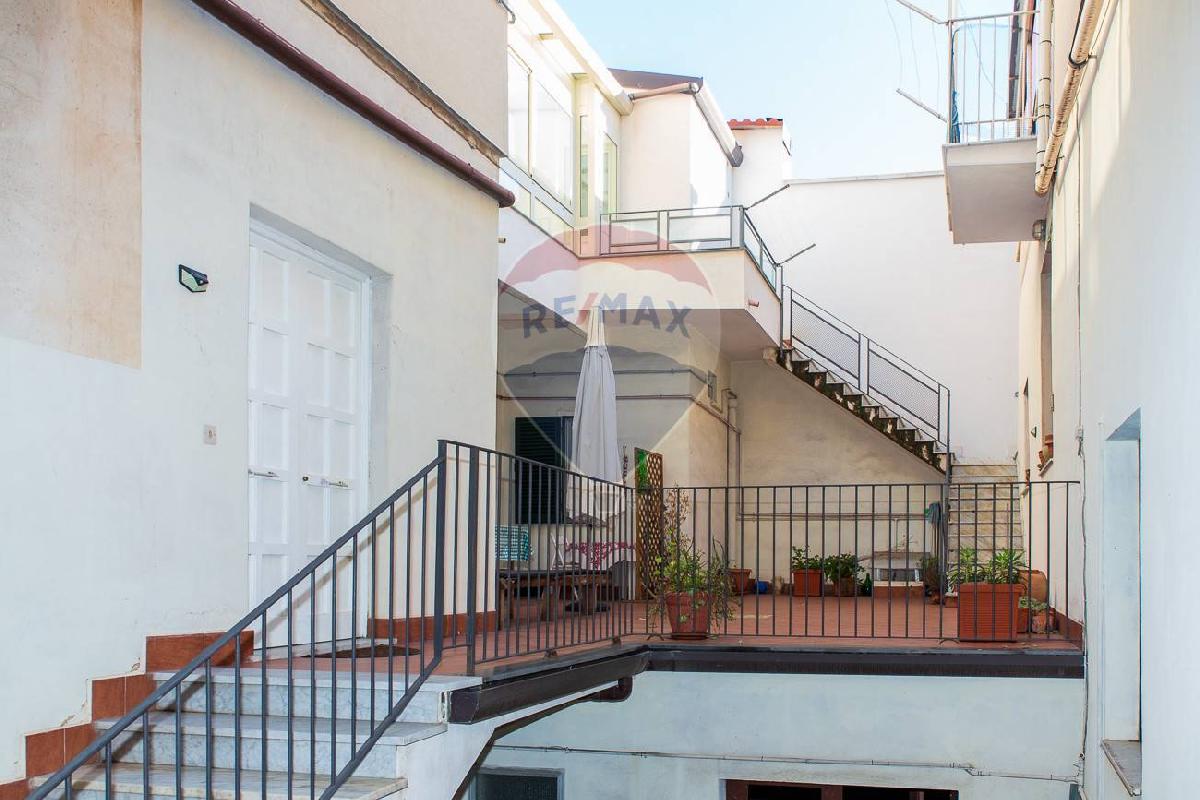 2 غرف نوم شقة في Catania, Italy رقم 126858