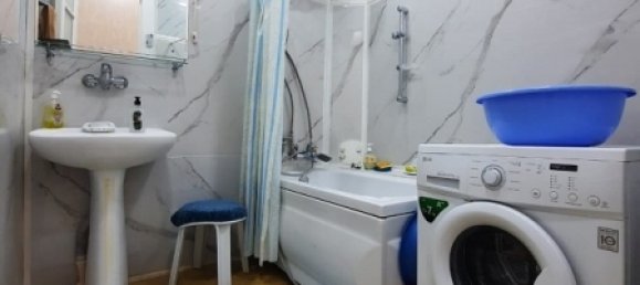 3 bedrooms Apartment in Baku, Azerbaijan No. 328 25
