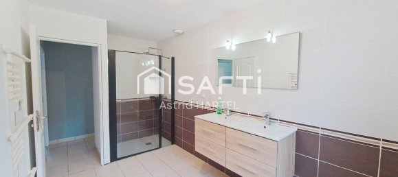 3 bedrooms Villa in Beaurevoir, France No. 44315 5