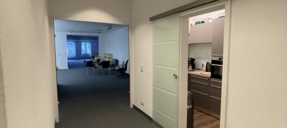 6 rooms Office in Lich, Germany No. 85058 3