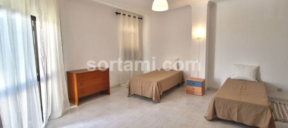 6 bedrooms Villa in Quarteira, Portugal No. 107309 11