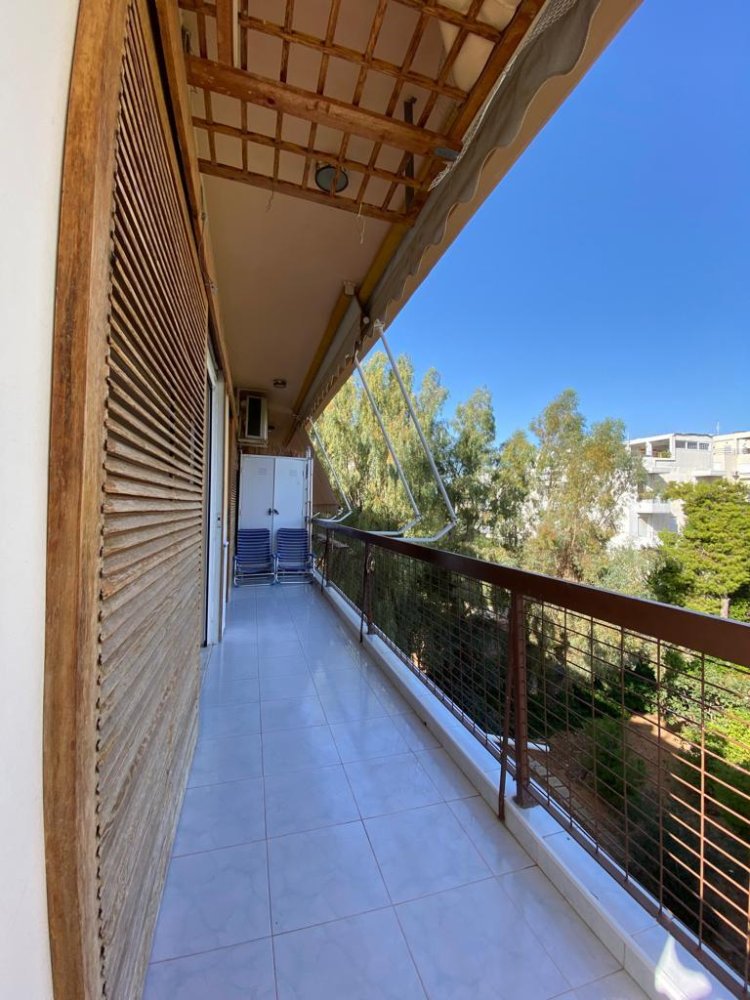 Квартира с 1 спальней в Вула, Греция № 2537