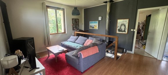 3 bedrooms House in Lot, France No. 300145 7