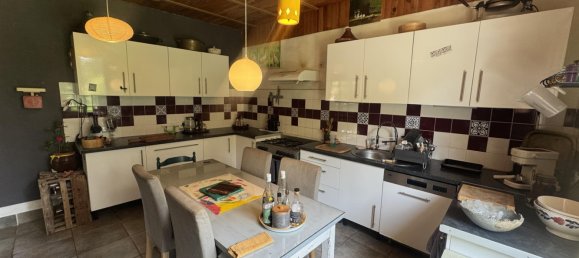 3 bedrooms House in Lot, France No. 300145 6