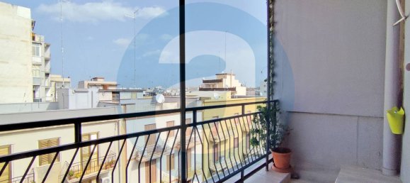 2 rooms Apartment in Bari, Italy No. 182719 6