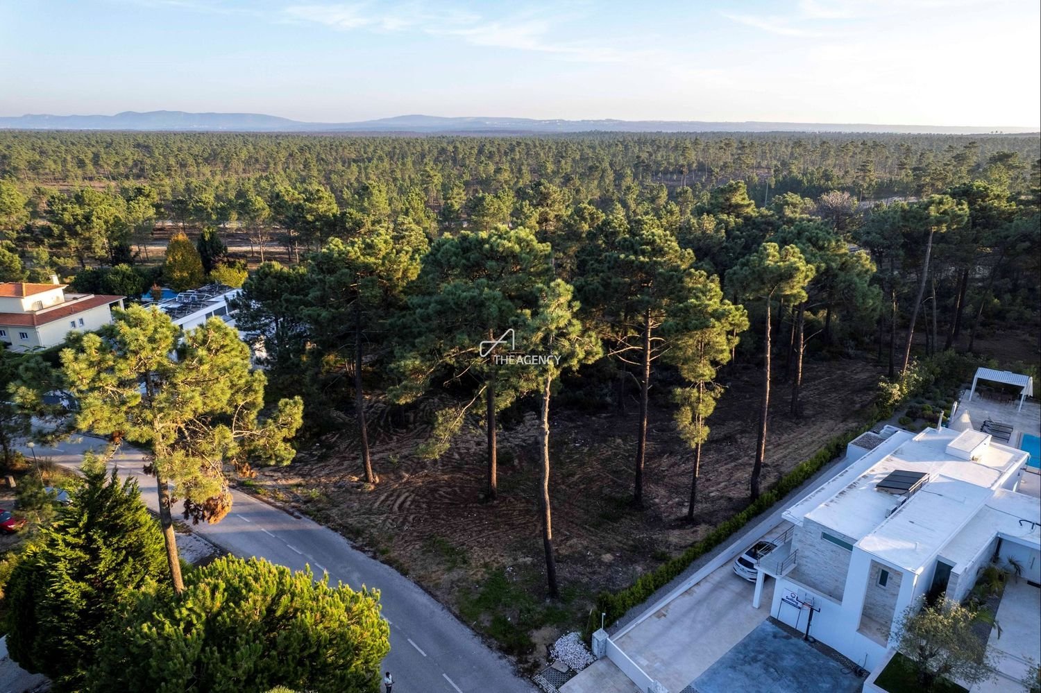 Grundstück in Almada, Portugal 1714m², Nr. 132248