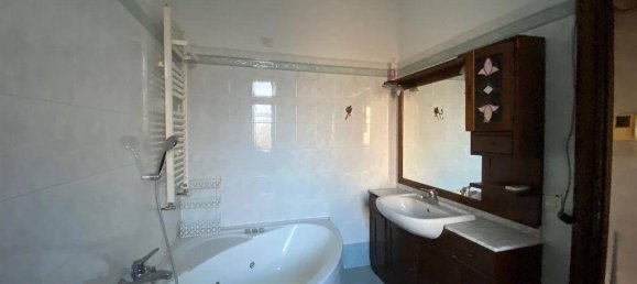 3 Schlafzimmer Haus in Gambolò, Italy, Nr. 97758 6