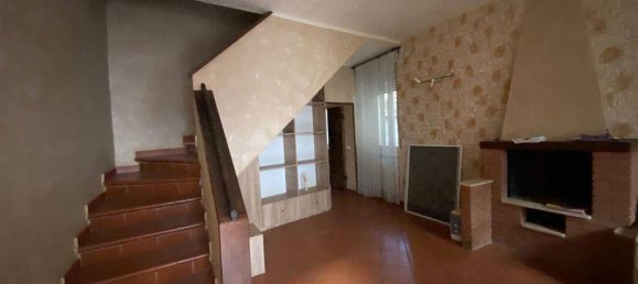 3 Schlafzimmer Haus in Gambolò, Italy, Nr. 97758 9