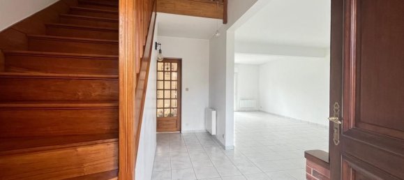 6 bedrooms House in Alencon, France No. 356476 4