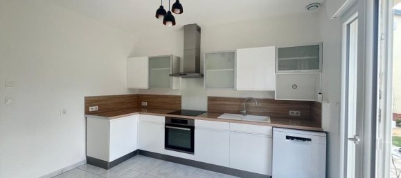 6 bedrooms House in Alencon, France No. 356476 2