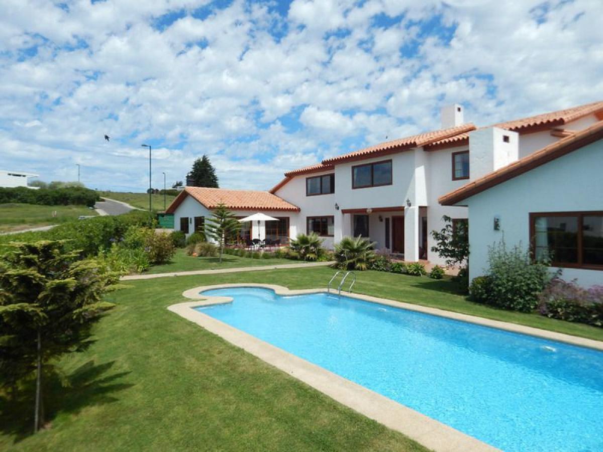 8 bedrooms House in Valparaiso, Chile No. 2206