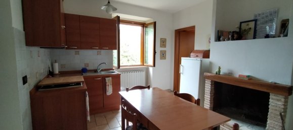 3 bedrooms House in Labro, Italy No. 312655 4