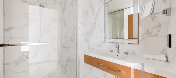 2 bedrooms Apartment in Burj Khalifa, UAE No. 28537 11