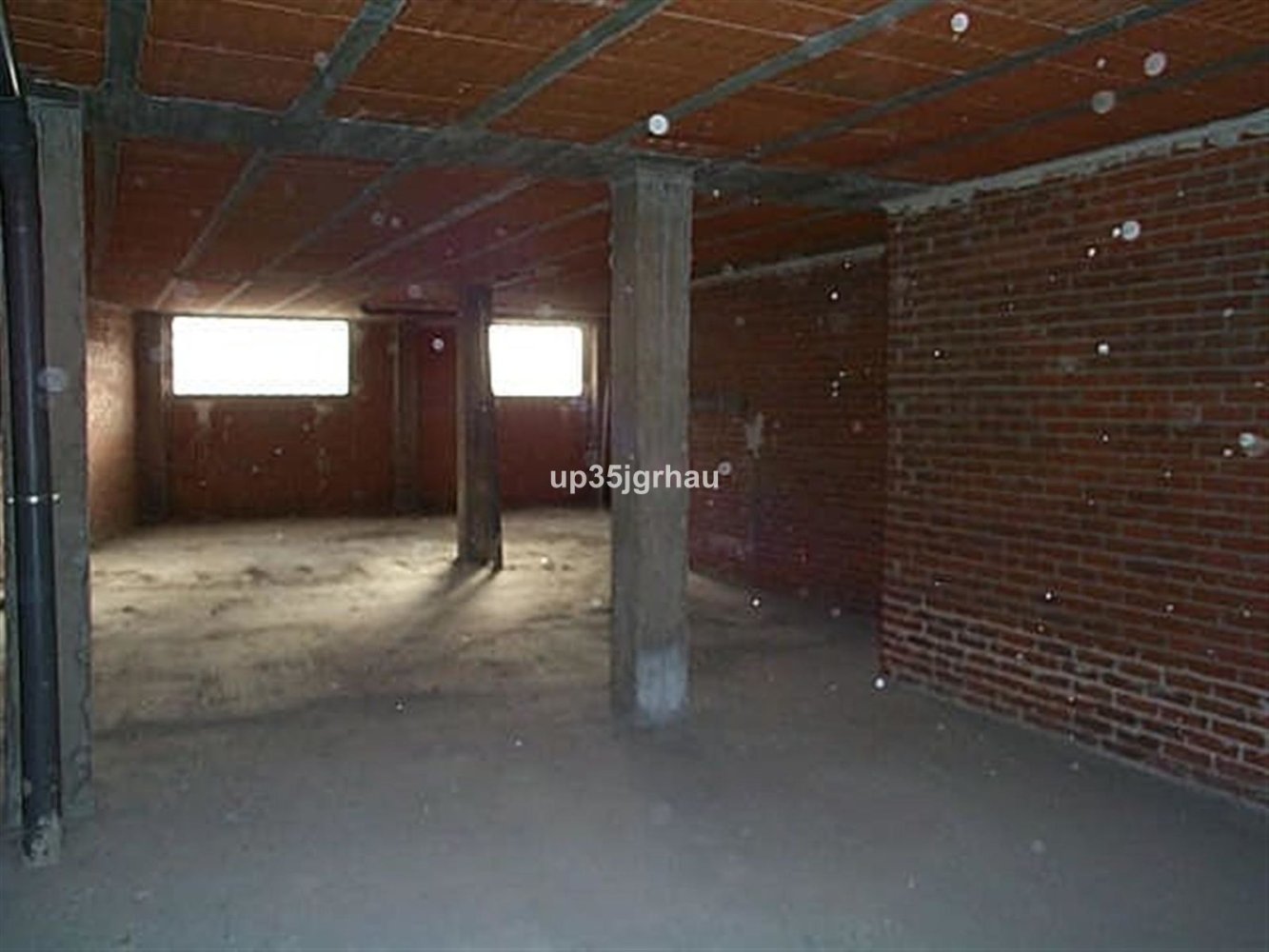 Propriété commerciale à Estepona, Spain 85m² No. 78887