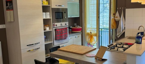 4 rooms Apartment in Genoa, Italy No. 161854 7