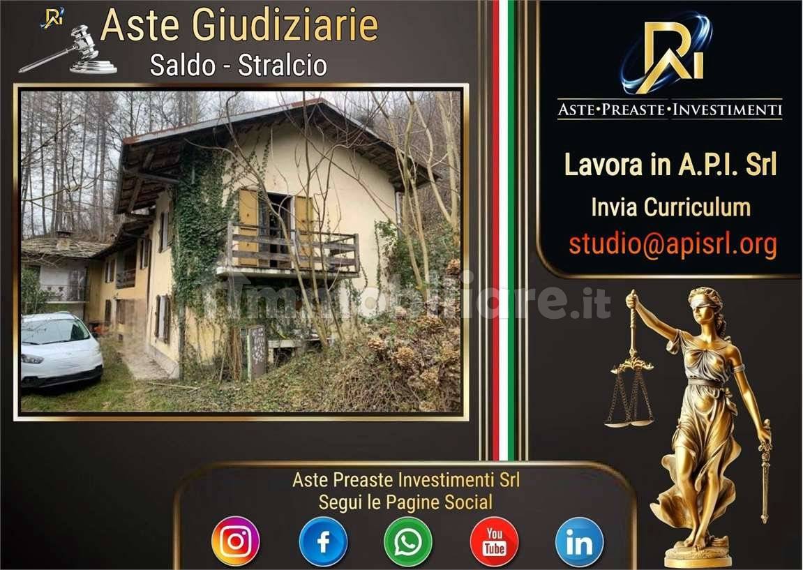 4 bedrooms Apartment in Martiniana Po, Italy No. 281899