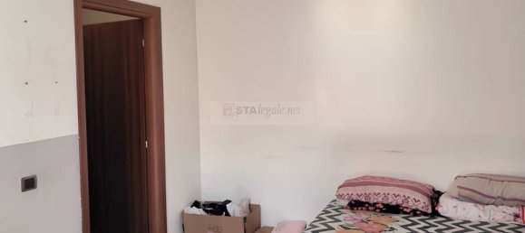 2-salle Appartement à Giussano, Italy No. 2732 4