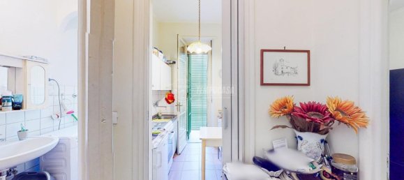 2 rooms Apartment in Turin, Italy No. 238185 4