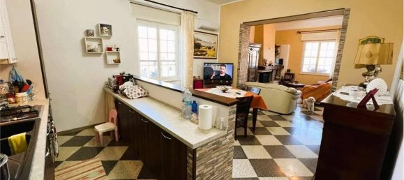 5-Zimmer Haus in Petrosino, Italy, Nr. 146183 7