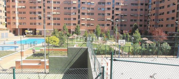 Apartamento de 2 dormitorios en Madrid, Spain No. 168354 5