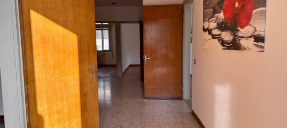 Villa de 3 dormitorios en Scorzè, Italy No. 60042 8