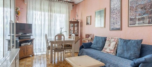 1 Schlafzimmer Wohnung in Milan, Italy, Nr. 296773 2