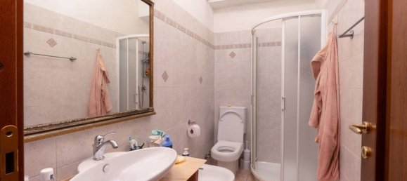 2 bedrooms Villa in Imperia, Italy No. 334962 18