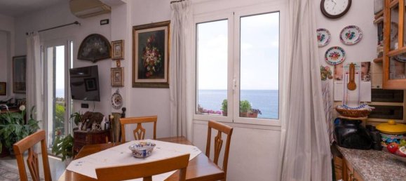 2 bedrooms Villa in Imperia, Italy No. 334962 16