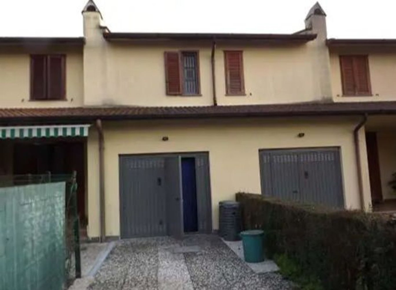 Casa de 4 habitaciónes en Vidigulfo, Italy No. 7192