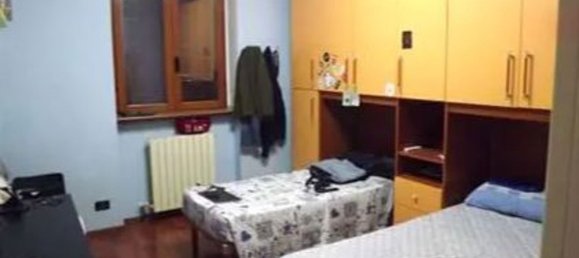 Casa de 4 habitaciónes en Vidigulfo, Italy No. 7192 3