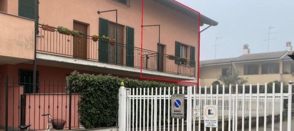 Casa de 3 divisões em Abbiategrasso, Italy N.º 9361 8