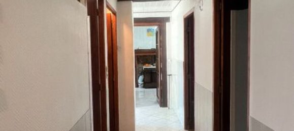 4 bedrooms House in Noailles, France No. 76824 5