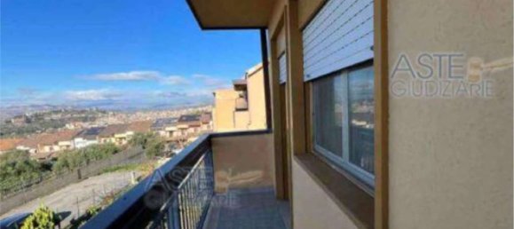 4 rooms Apartment in Paternò, Italy No. 219083 6