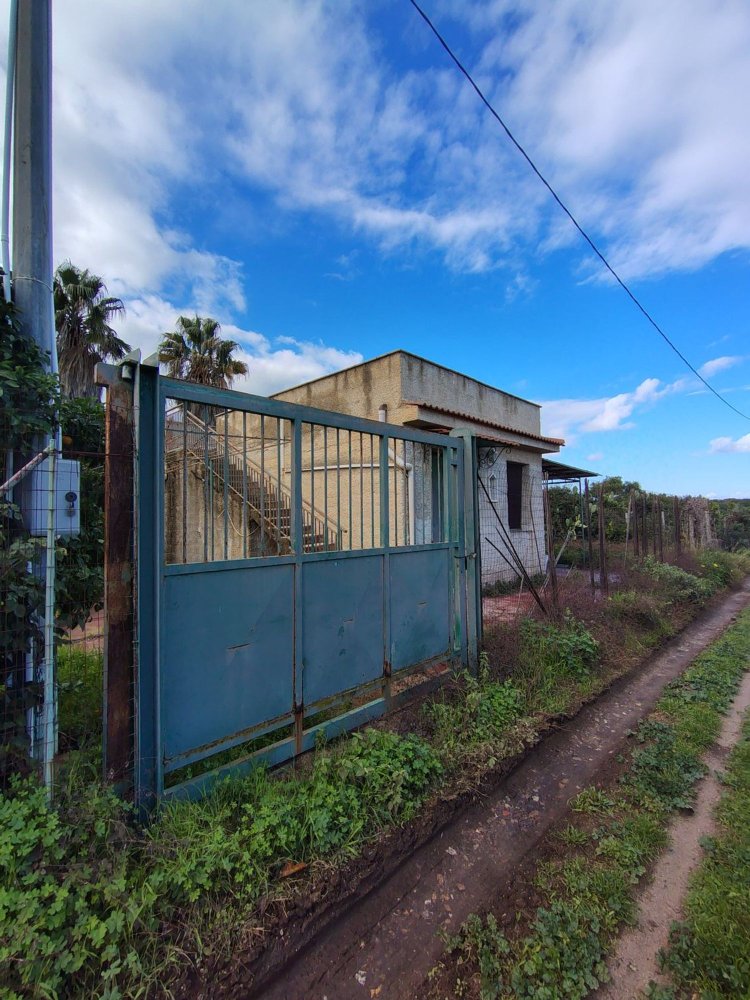 2-salle Maison à Bagheria, Italy No. 134737