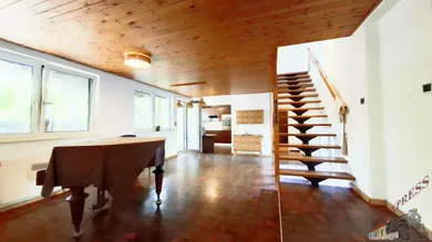 Casa de 6 habitaciónes en Vienna, Austria No. 260417