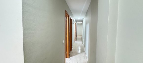 Apartamento de 3 dormitorios en Santa Lucia De Tirajana, Spain No. 191202 10