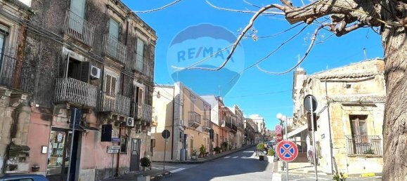 3 bedrooms Apartment in Ferla, Italy No. 320350 11