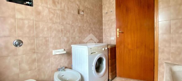 5-Zimmer Gebäude in Treviglio, Italy, Nr. 8309 15