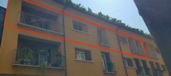 5 rooms Apartment in Busto Arsizio, Italy No. 1630 4