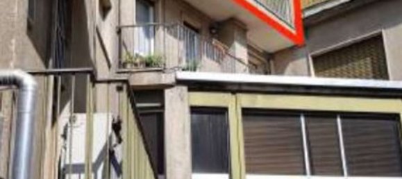 5 rooms Apartment in Busto Arsizio, Italy No. 1630 3