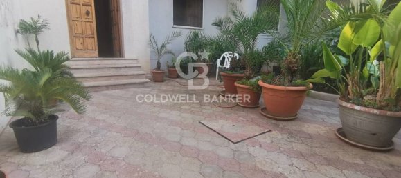 Дом с 3 спальнями в Galatina, Италия № 67456 3